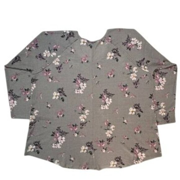 Torrid Floral Waffle Knit Top Sz 5 Gray Multicolor Long Sleeve Scoop Neck NEW - Picture 13 of 16